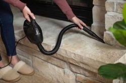 riccar_rigem_gem_handheld_vacuum_outdoors_